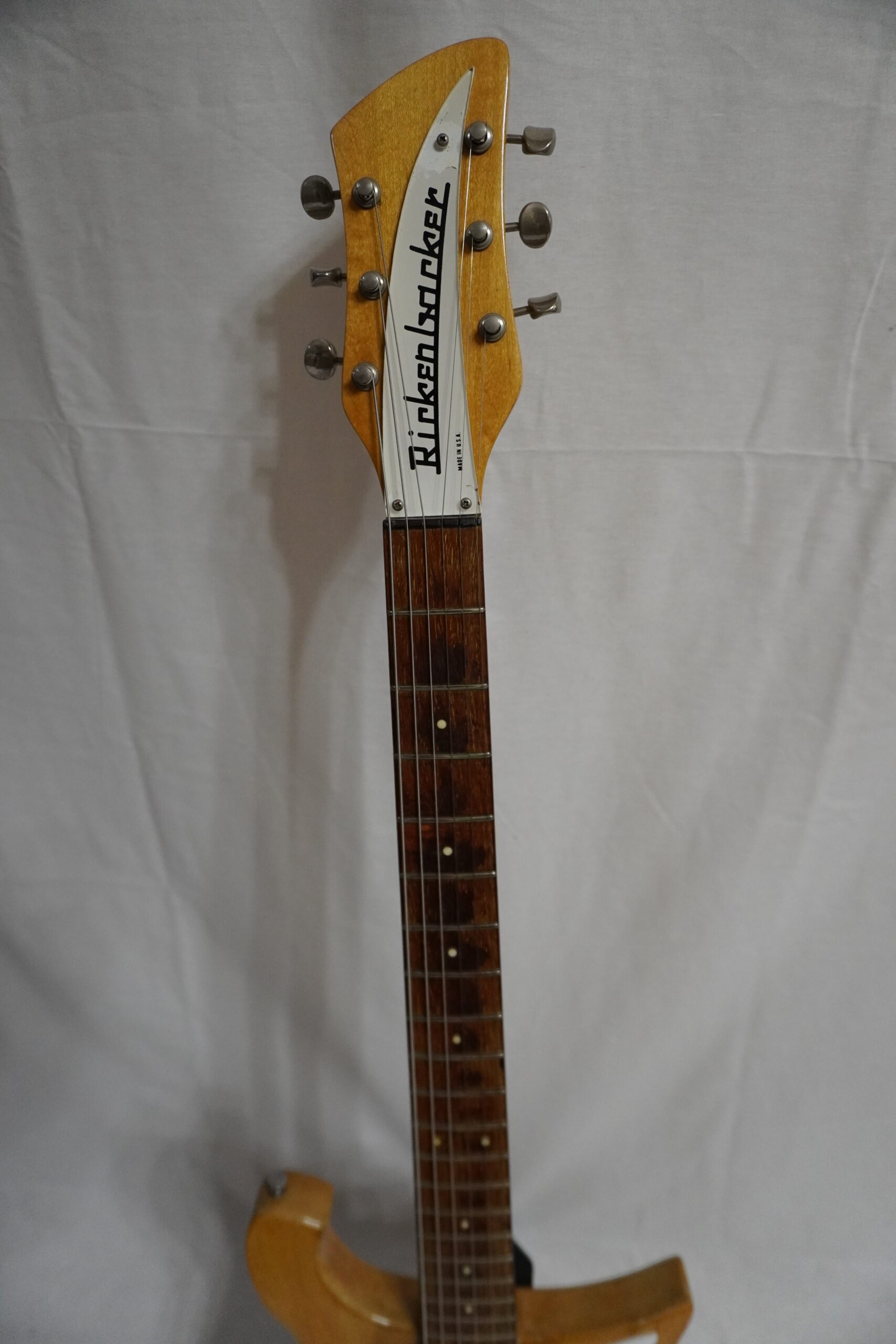 Rickenbacker 450 ‘MOD 1966年製 – Palmarosaneroli