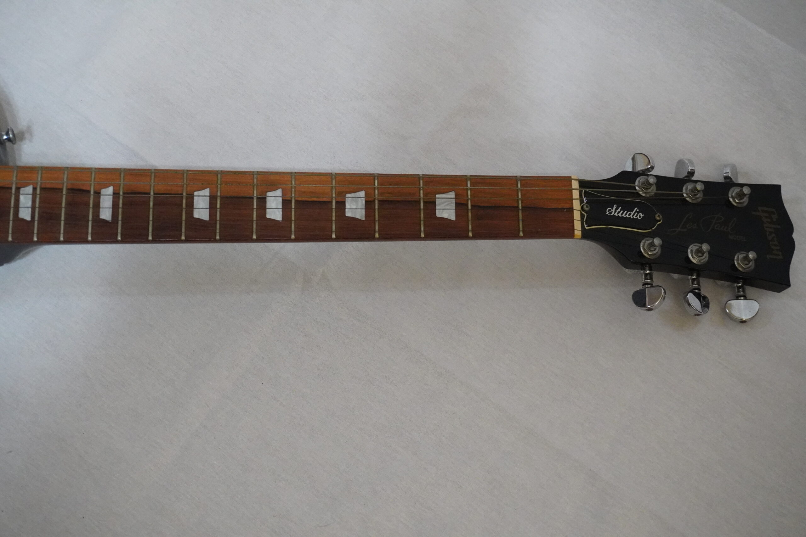 Gibson les Paul Studio Lite 2000年製 – Palmarosaneroli